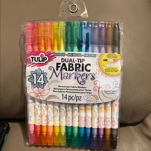 Dual-Tip Fabric Markers - 14 Pack